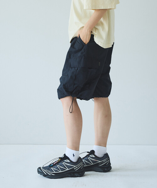 SEDAN ALL-PURPOSE（セダンオールパーパス）の「SEDAN ALL-PURPOSE | カーゴイージーショーツ MEN（カーゴパンツ・メンズ・ブラック/オリーブ・M/L）」の2枚目の写真