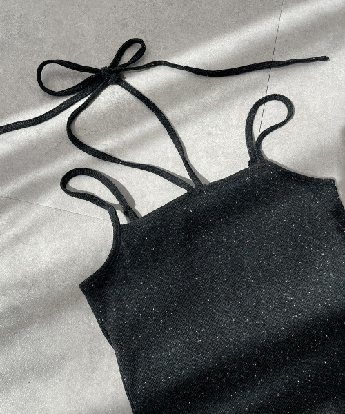 QFORON（キュフォロン）の「カップ付きホルターネックキャミソール（キャミソール・レディース・アイボリー/ブラック・M）」の8枚目の写真