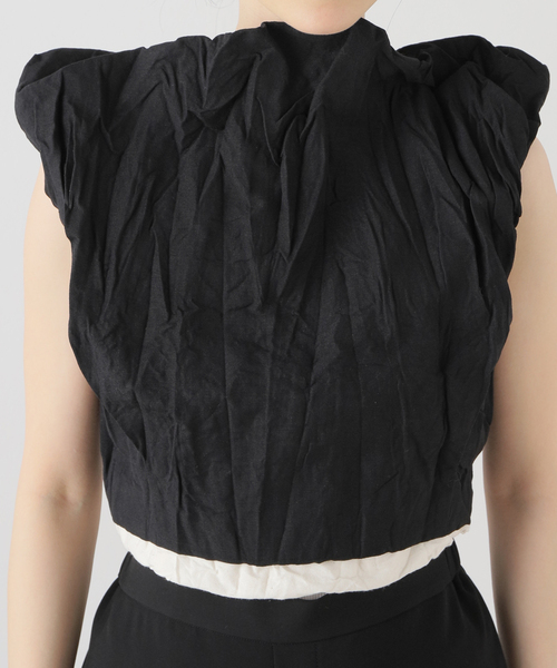 Charles Chaton（シャルルシャトン）の「cropped blouse │ pillings（シャツ/ブラウス・レディース・ブラック/ベージュ・FREE）」の12枚目の写真