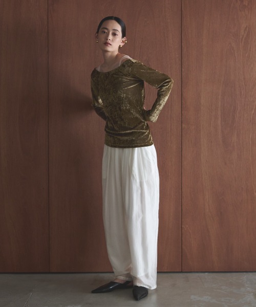 AIC.(エーアイシー)の「シアースリータックカーブシルエットパンツ(その他パンツ・レディース・ブラック/グレイッシュブルー/オフホワイト・FREE)」の10枚目の写真