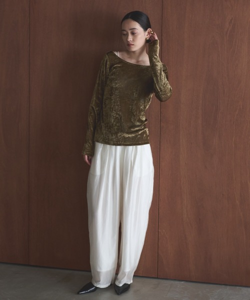 AIC.(エーアイシー)の「シアースリータックカーブシルエットパンツ(その他パンツ・レディース・ブラック/グレイッシュブルー/オフホワイト・FREE)」の12枚目の写真