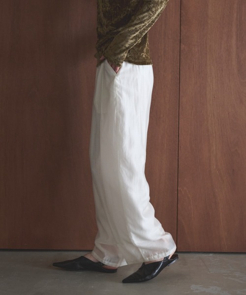 AIC.(エーアイシー)の「シアースリータックカーブシルエットパンツ(その他パンツ・レディース・ブラック/グレイッシュブルー/オフホワイト・FREE)」の6枚目の写真