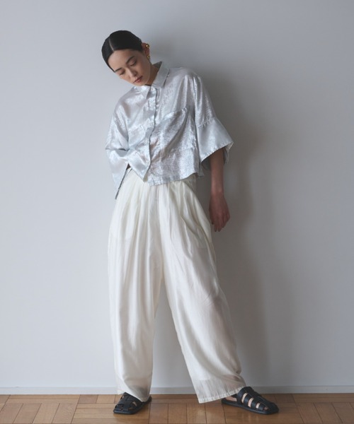 AIC.(エーアイシー)の「シアースリータックカーブシルエットパンツ(その他パンツ・レディース・ブラック/グレイッシュブルー/オフホワイト・FREE)」の19枚目の写真