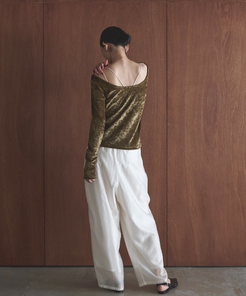 AIC.(エーアイシー)の「シアースリータックカーブシルエットパンツ(その他パンツ・レディース・ブラック/グレイッシュブルー/オフホワイト・FREE)」の14枚目の写真