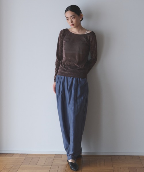 AIC.（エーアイシー）の「シアースリータックカーブシルエットパンツ（その他パンツ・レディース・ブラック/グレイッシュブルー/オフホワイト・FREE）」の12枚目の写真