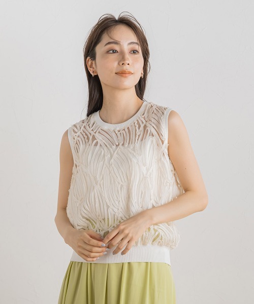 Droite lautreamont(ドロワットロートレアモン)の「刺繍レーストップス(Tシャツ/カットソー・レディース・オフホワイト/ブラック・M)」の3枚目の写真