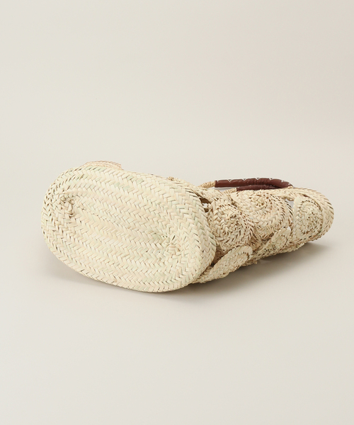 La TOTALITE(ラトータリテ)の「【AFRICAN SQUARE/アフリカンスクエア】デコレーションカゴBAG(かごバッグ・レディース・ベージュ・FREE)」の4枚目の写真