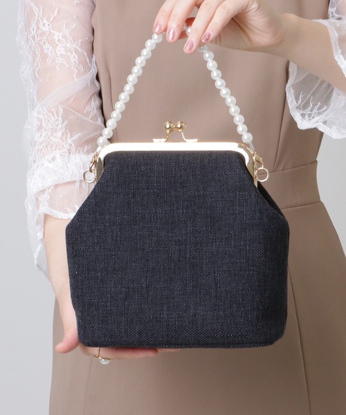 Lace Ladies(レースレディース)の「パール ストラップ付き 3WAY コンパクト がま口 バッグ(クラッチバッグ・レディース・ブルー/アイボリー/ブラック・FREE)」の18枚目の写真