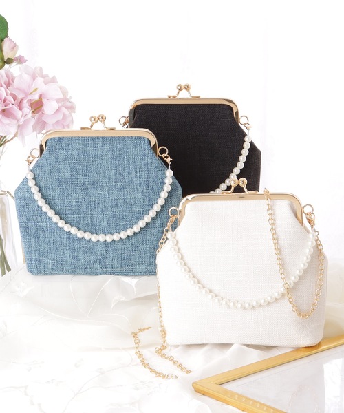 Lace Ladies(レースレディース)の「パール ストラップ付き 3WAY コンパクト がま口 バッグ(クラッチバッグ・レディース・ブルー/アイボリー/ブラック・FREE)」の4枚目の写真
