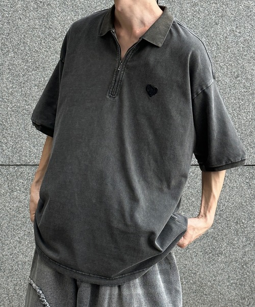Perushu(ペルーシュ)の「ヴィンテージライク刺繍ハーフジップTシャツ(Tシャツ/カットソー・メンズ・ボルドー/ライトブルー/ブラック・LARGE/MEDIUM)」の14枚目の写真