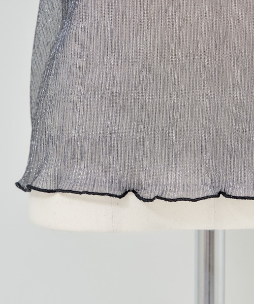 one after another NICE CLAUP(ワンアフターアナザーナイスクラップ)の「【ZOZO限定商品】ラメプリーツシアートップス(Tシャツ/カットソー・レディース・ブラック/シルバー/ピンク/ホワイト・FREE)」の10枚目の写真