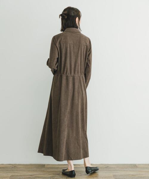 ITEMS URBANRESEARCH（アイテムズ アーバンリサーチ）の「ピケロングシャツワンピース（ワンピース・レディース・グレー系その他/ネイビー/モカ・FREE）」の11枚目の写真