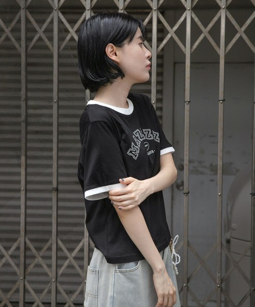 MAZZZZY(マジ―)の「MAZZZZY/カレッジロゴT(Tシャツ/カットソー・レディース・ホワイト/ブラック・FREE)」の16枚目の写真