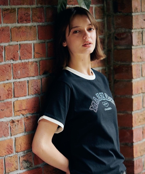MAZZZZY(マジ―)の「MAZZZZY/カレッジロゴT(Tシャツ/カットソー・レディース・ホワイト/ブラック・FREE)」の8枚目の写真