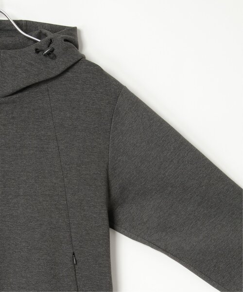 ikka（イッカ）の「【セットアップ対応／親子コーデ】テックストレッチジップパーカー（パーカー・メンズ・オリーブ/スモークグレー/ブラック・XL/L/M/S）」の8枚目の写真