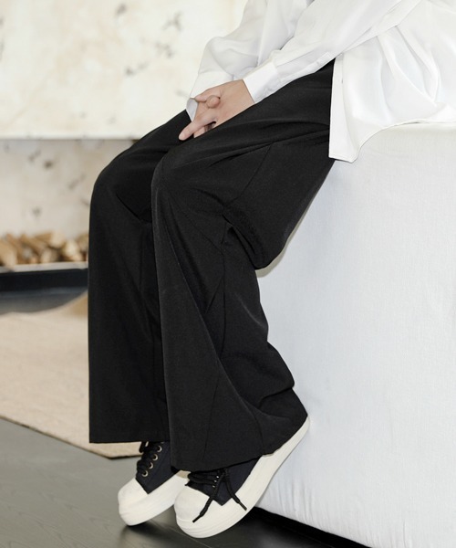 FVLMEN（フルメン）の「【FVLMEN】solid cut loose slacks/ソリッド カット ルーズ スラックス（スラックス・メンズ・ブラウン/グレー/ブラック・MEDIUM/LARGE/X-LARGE）」の10枚目の写真