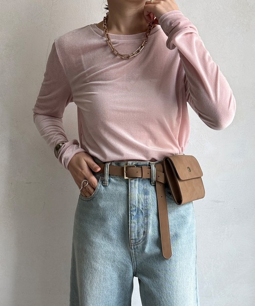 DouDou（ドゥドゥ）の「シアーベロアTEE（Tシャツ/カットソー・レディース・ピンク/オフホワイト/グレイッシュベージュ/ブラウン・FREE）」の4枚目の写真