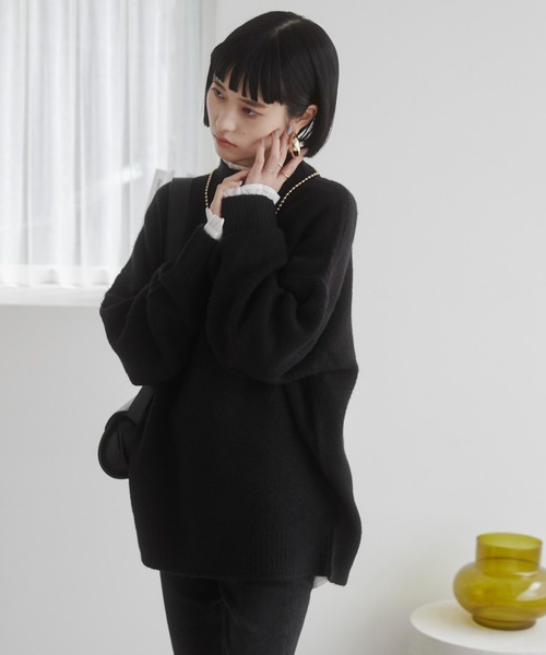 ANGIE(アンジー)の「オーバーサイズ ハイネック ニットプルオーバー(ニット/セーター・レディース・ホワイト系その他/ライトグレー/ダークブラウン/レッド/ブラック系その他/杢グレー/アイボリー/ブラック/カーキ・FREE)」の17枚目の写真