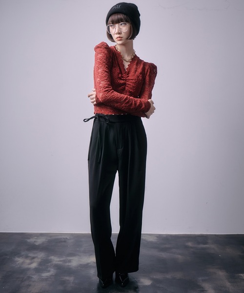 SEN TOKYO(セントーキョー)の「レースVネック スカラップデザイン シアートップス(Tシャツ/カットソー・レディース・ホワイト/ブラウン/レッド/ブラック・FREE)」の11枚目の写真