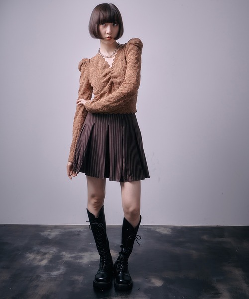 SEN TOKYO(セントーキョー)の「レースVネック スカラップデザイン シアートップス(Tシャツ/カットソー・レディース・ホワイト/ブラウン/レッド/ブラック・FREE)」の20枚目の写真