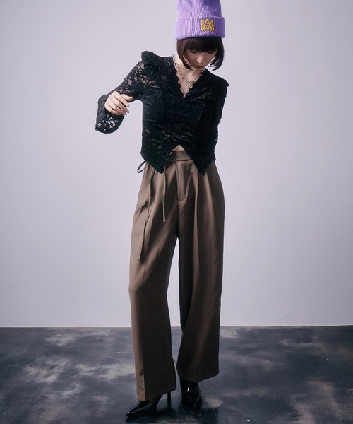 SEN TOKYO(セントーキョー)の「レースVネック スカラップデザイン シアートップス(Tシャツ/カットソー・レディース・ホワイト/ブラウン/レッド/ブラック・FREE)」の16枚目の写真