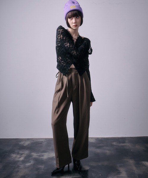 SEN TOKYO(セントーキョー)の「レースVネック スカラップデザイン シアートップス(Tシャツ/カットソー・レディース・ホワイト/ブラウン/レッド/ブラック・FREE)」の17枚目の写真