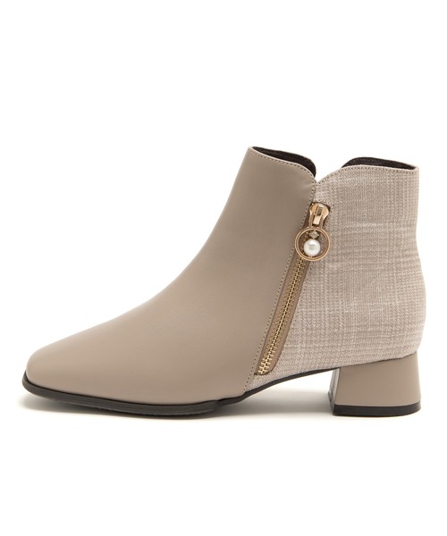 JELLY BEANS（ジェリービーンズ）の「◆防滑◆ファスナーチャーム付きショートブーツ(217-40324)JELLY BEANS(ジェリービーンズ)（ブーツ・レディース・アイボリー/ブラック/ダークブラウン・S/L/M）」の7枚目の写真