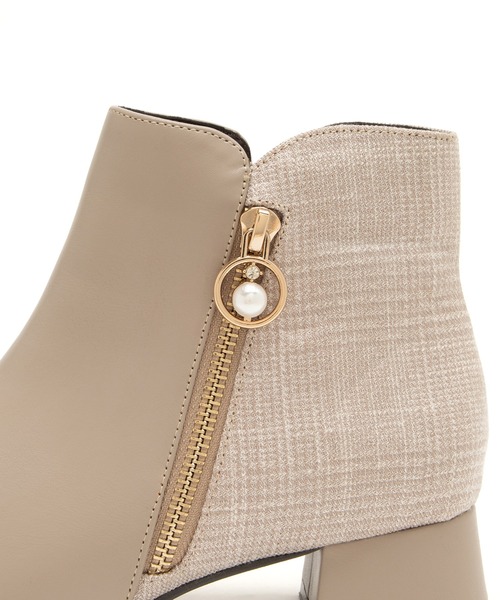 JELLY BEANS（ジェリービーンズ）の「◆防滑◆ファスナーチャーム付きショートブーツ(217-40324)JELLY BEANS(ジェリービーンズ)（ブーツ・レディース・アイボリー/ブラック/ダークブラウン・S/L/M）」の11枚目の写真