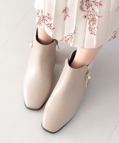 JELLY BEANS（ジェリービーンズ）の「◆防滑◆ファスナーチャーム付きショートブーツ(217-40324)JELLY BEANS(ジェリービーンズ)（ブーツ・レディース・アイボリー/ブラック/ダークブラウン・S/L/M）」の12枚目の写真