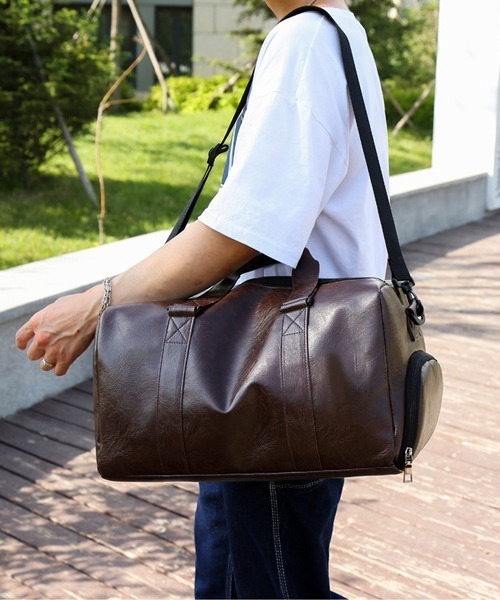 Fun & Daily(ファンアンドデイリー)の「Travel & Training PU Leather Bag(ボストンバッグ・メンズ・ブラウン/ブラック・FREE)」の11枚目の写真