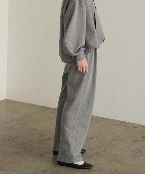 TWO TUCK SWEAT PANTS（スラックス）｜CLANE（クラネ）のファッション
