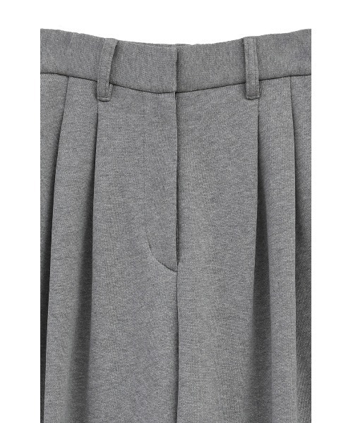 CLANE(クラネ)の「TWO TUCK SWEAT PANTS(スラックス・レディース・パープル/ブラック/グレー・1/0/2)」の8枚目の写真