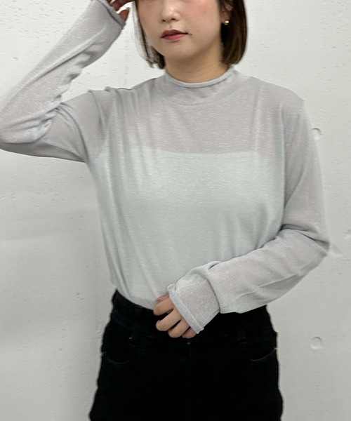 archives(アルシーヴ)の「ハイネックラメシアーTOPS(Tシャツ/カットソー・レディース・グレー/ブラック/グレイッシュベージュ/グリーン・MEDIUM)」の5枚目の写真