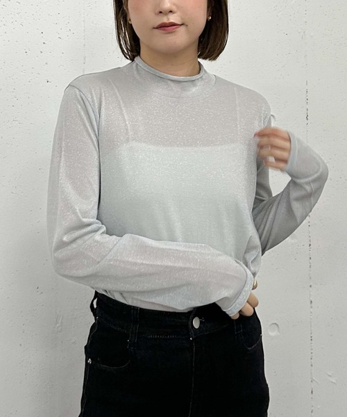 archives(アルシーヴ)の「ハイネックラメシアーTOPS(Tシャツ/カットソー・レディース・グレー/ブラック/グレイッシュベージュ/グリーン・MEDIUM)」の6枚目の写真