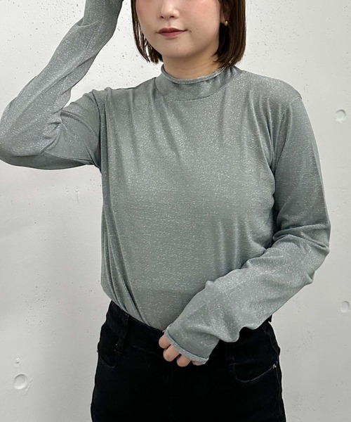 archives(アルシーヴ)の「ハイネックラメシアーTOPS(Tシャツ/カットソー・レディース・グレー/ブラック/グレイッシュベージュ/グリーン・MEDIUM)」の20枚目の写真