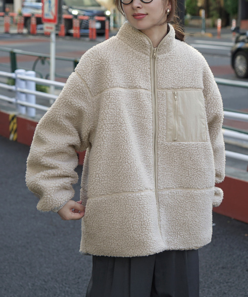 zootie（ズーティー）の「【着ぶくれしにくいgoodなバランス】 Good-Balance ボアアウター［ハイネックジャケット］（ブルゾン・レディース・アイボリー/カーキ/ブラウン・フリー）」の2枚目の写真