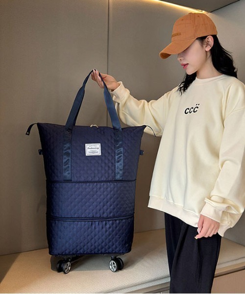 FREE STYLISTS(フリー スタイリスト)の「キルテキャスター付き ィングボストンバッグ 軽量 トラベルバッグ キャリーオン 3way(ショルダーバッグ・レディース・ネイビー/パープル/オフホワイト/ブルー/ブラック/ワイン/グレー・FREE)」の12枚目の写真