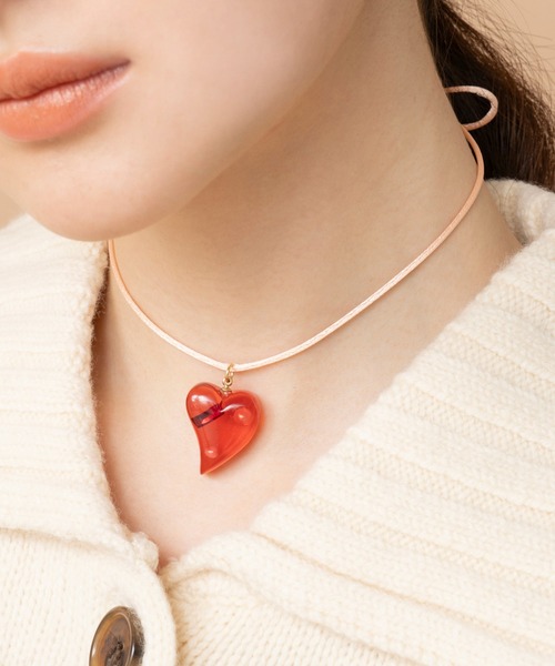 Casselini（キャセリーニ）の「Casselini(キャセリーニ)ジュレハートチョーカー（チョーカー・レディース・ホワイト/レッド/クリア・FREE）」の3枚目の写真