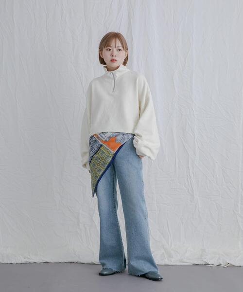 KBF（ケイビーエフ）の「ハーフZIPリメイクスウェット（スウェット・レディース・ブラウン/アイボリー/ライトブルー・ONE）」の5枚目の写真