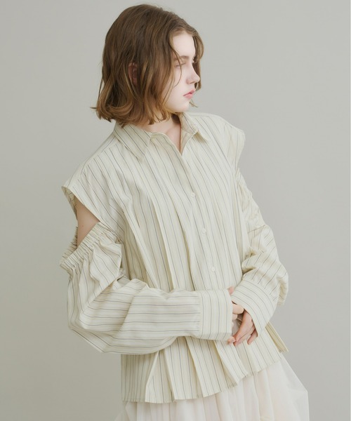 Olu.（オルドット）の「2wayストライプショルダースリットシャツ（シャツ/ブラウス・レディース・ベージュ/ライトブルー・FREE）」の21枚目の写真
