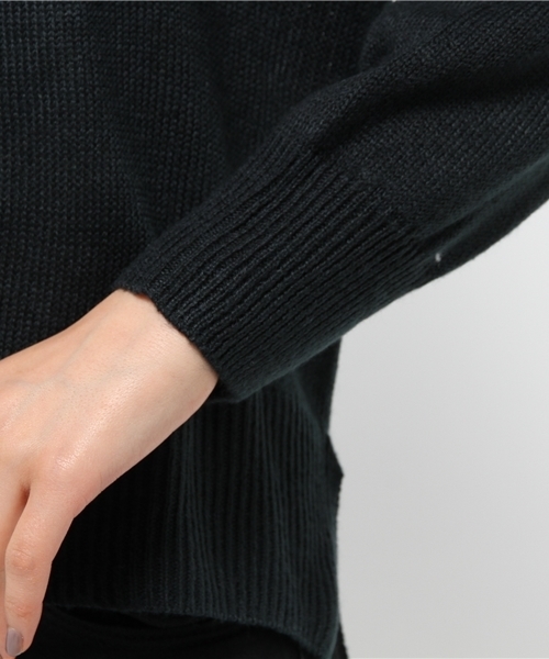 earth music&ecology（アースミュージックアンドエコロジー）の「ゆるＶニットプルオーバー（ニット/セーター・レディース・ネイビー/ワインレッド/モスグリーン/杢グレー・FREE）」の9枚目の写真