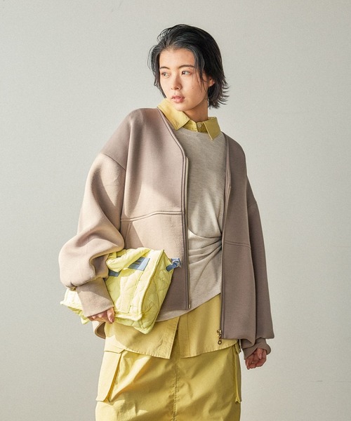 BAYFLOW（ベイフロー）の「[軽く柔らかな着心地]スポンディッシュジップブルゾン（ブルゾン・レディース・ネイビー/グレイッシュベージュ/モカ・SMALL/MEDIUM）」の8枚目の写真