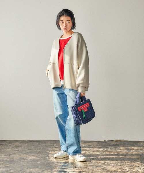 BAYFLOW（ベイフロー）の「[軽く柔らかな着心地]スポンディッシュジップブルゾン（ブルゾン・レディース・ネイビー/グレイッシュベージュ/モカ・SMALL/MEDIUM）」の11枚目の写真