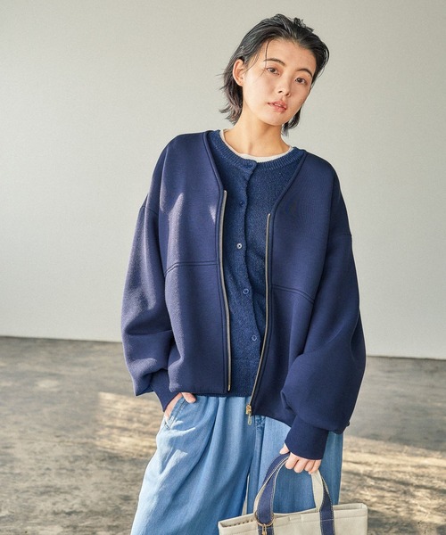 BAYFLOW（ベイフロー）の「[軽く柔らかな着心地]スポンディッシュジップブルゾン（ブルゾン・レディース・ネイビー/グレイッシュベージュ/モカ・SMALL/MEDIUM）」の4枚目の写真