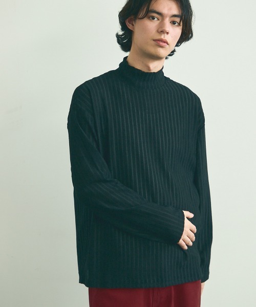 Shoowtime(ショウタイム)の「Striped Design Mock Neck Long Sleeve T-Shirt / ストライプデザインモックネックロングスリーブTシャツ(Tシャツ/カットソー・メンズ・ブラック/ホワイト・MEDIUM/LARGE/X-LARGE)」の4枚目の写真