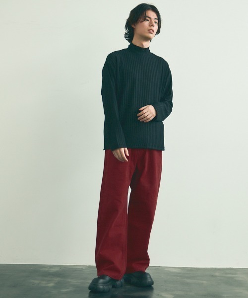 Shoowtime(ショウタイム)の「Striped Design Mock Neck Long Sleeve T-Shirt / ストライプデザインモックネックロングスリーブTシャツ(Tシャツ/カットソー・メンズ・ブラック/ホワイト・MEDIUM/LARGE/X-LARGE)」の10枚目の写真