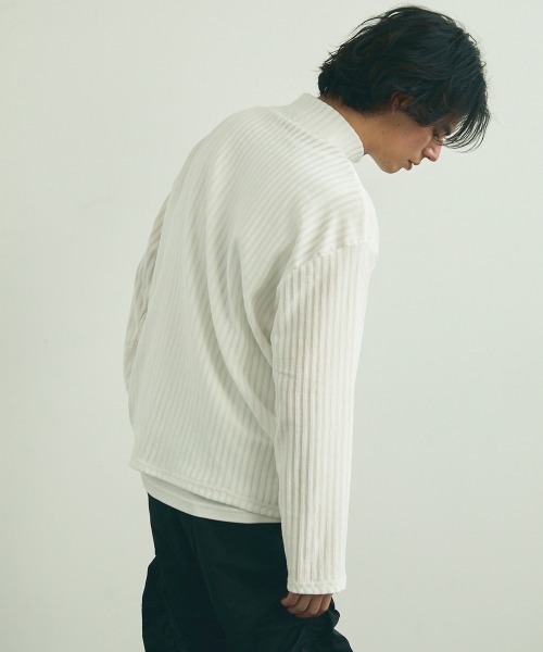 Shoowtime(ショウタイム)の「Striped Design Mock Neck Long Sleeve T-Shirt / ストライプデザインモックネックロングスリーブTシャツ(Tシャツ/カットソー・メンズ・ブラック/ホワイト・MEDIUM/LARGE/X-LARGE)」の20枚目の写真