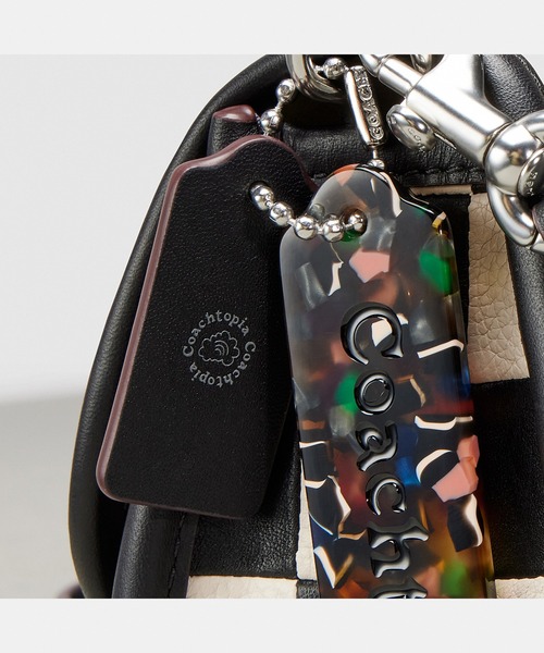 COACH Coachtopia コーチトピア ウェイビーディンキーバッグ