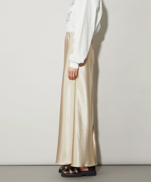 CITEN（シテン）の「＜CITEN＞エッセンシャルサテンスカート（スカート・レディース・ブラック/ベージュ/モカ/コバルトブルー/イエロー・FREE）」の16枚目の写真