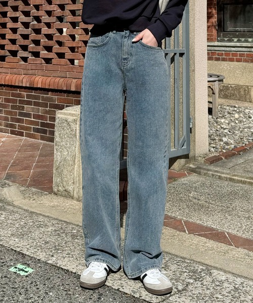LE MORE(リモア)の「オーバルデニムパンツ(デニムパンツ・レディース・ライトブルー/ブルー・FREE)」の2枚目の写真
